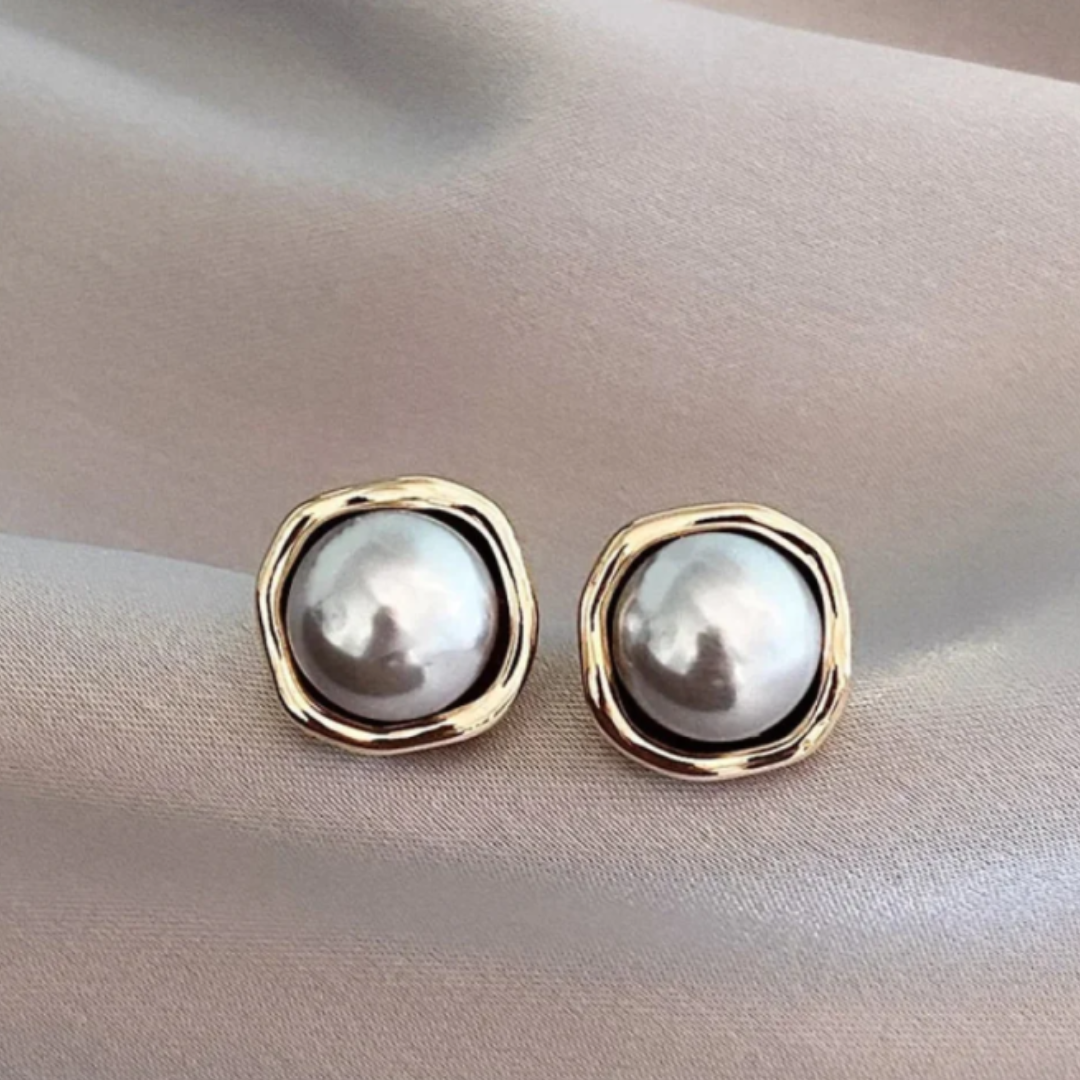 Elegantes Brincos de Pérola Preta