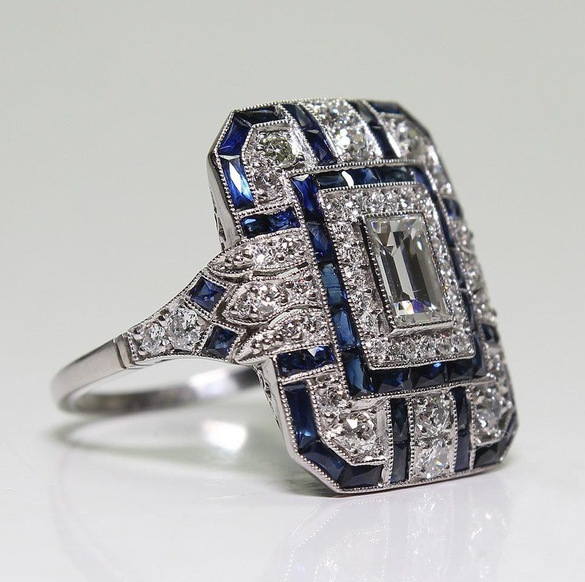 Anel Vintage Prateado Brilhante com Zircônia Azul