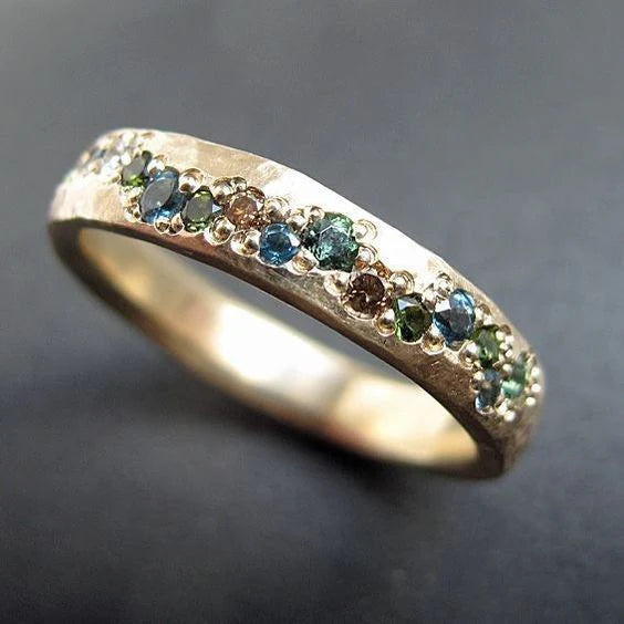 Anel vintage dourado