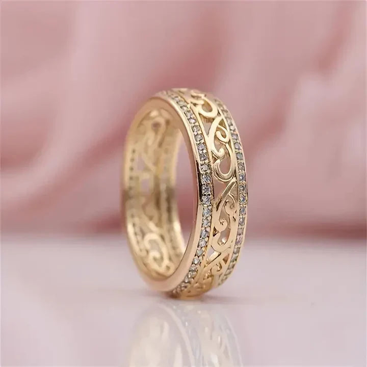 Anel de Ouro Oco Radiante