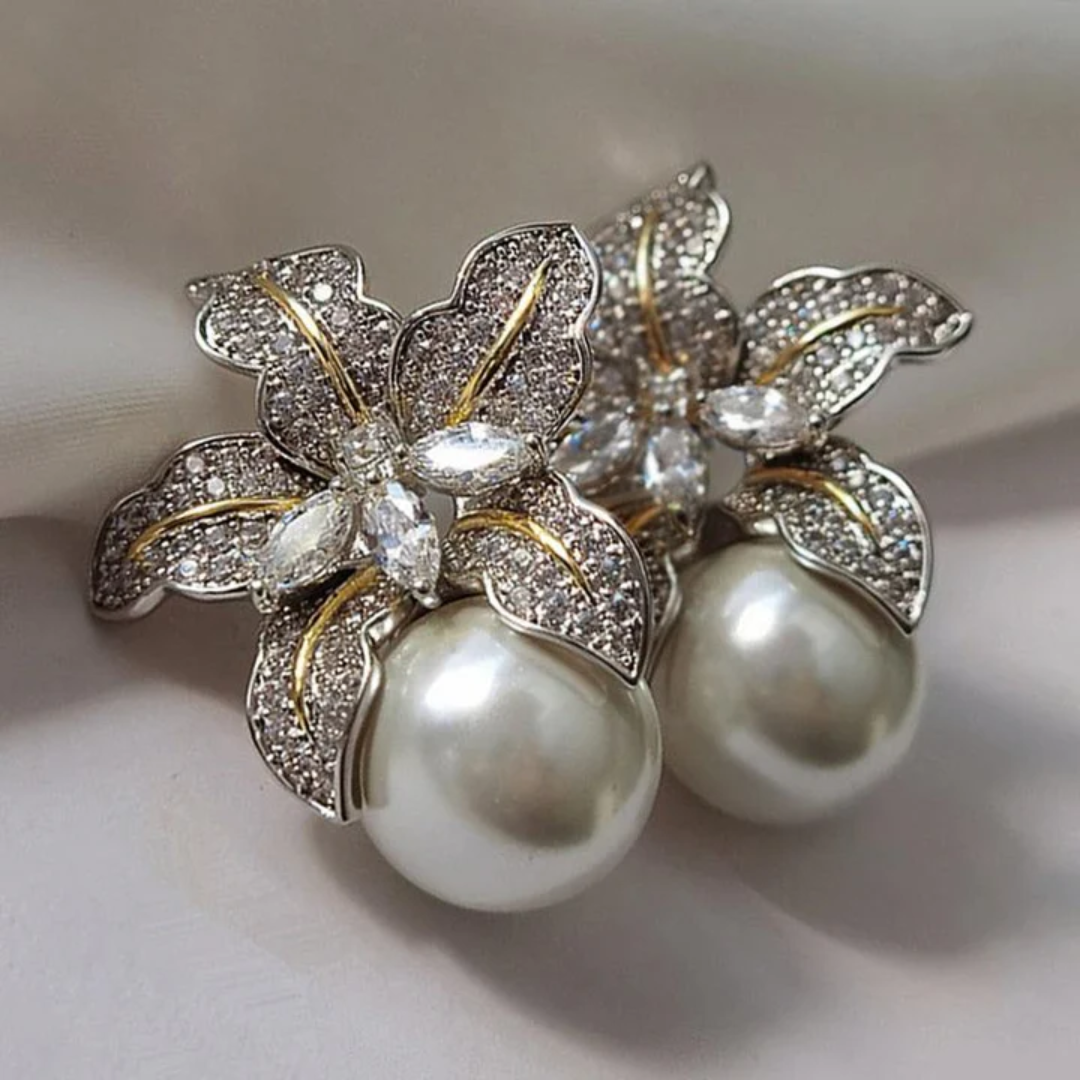 Brincos Elegantes de Flor com Pérola