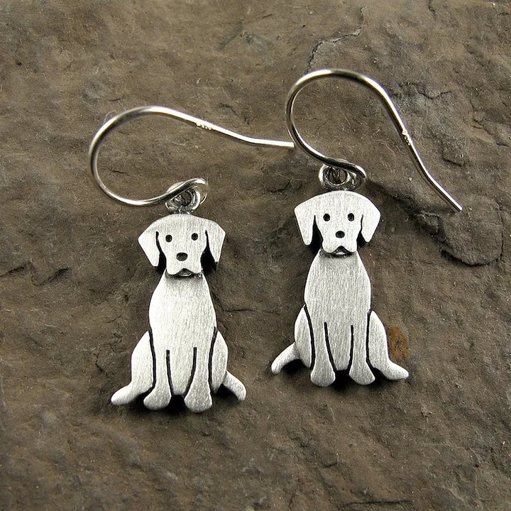Brincos pequenos de Golden Retriever