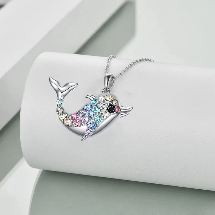 Colar personalizado com zircônias coloridas de golfinhos