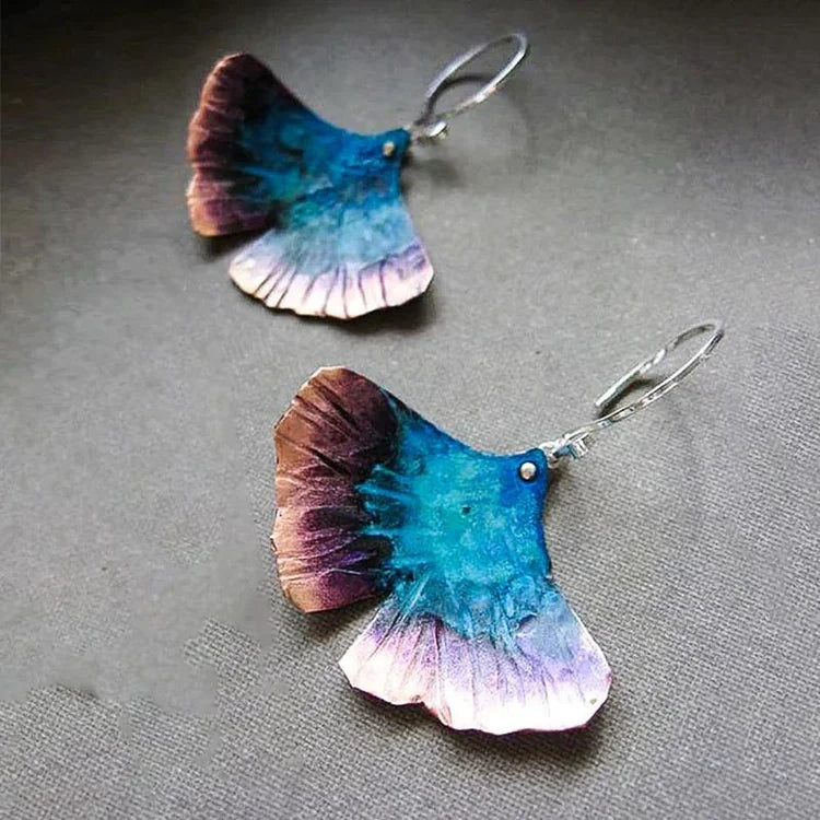 Brincos boho de borboleta azul em prata de lei