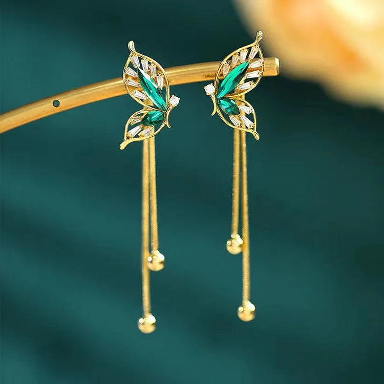 Brincos de borla de borboleta verde luxuosos