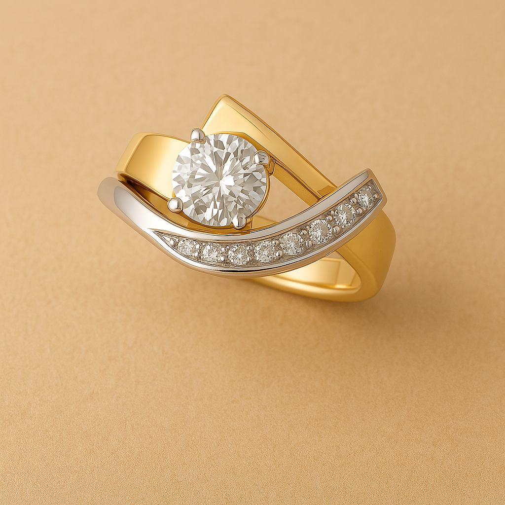 Anel Vintage Irregular de Ouro e Prata com Zircônia