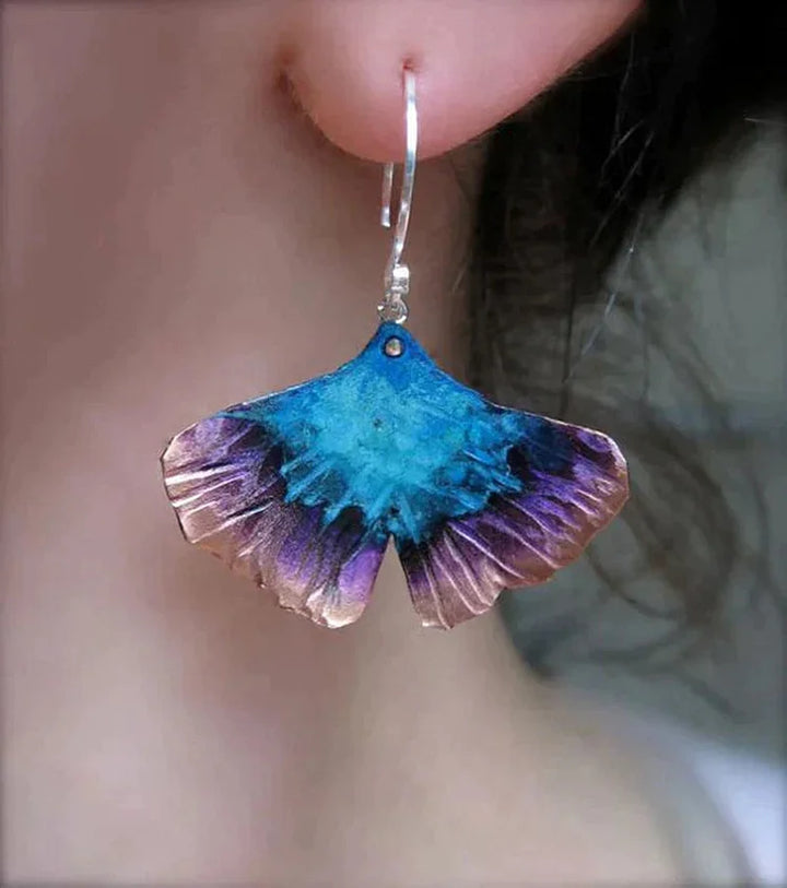 Brincos boho de borboleta azul em prata de lei