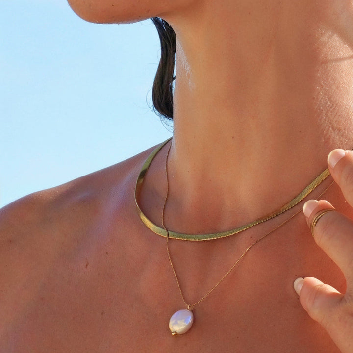 COLAR "MEDITERRÂNEO" EM CAMADAS COM PONTAS DE PEIXE