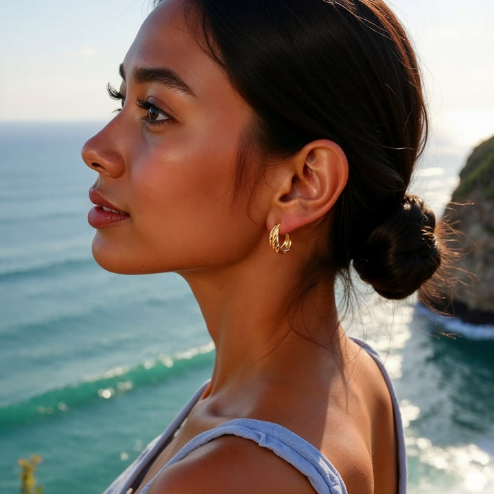 "HUGGIES" WAVY SPLIT "BALI"