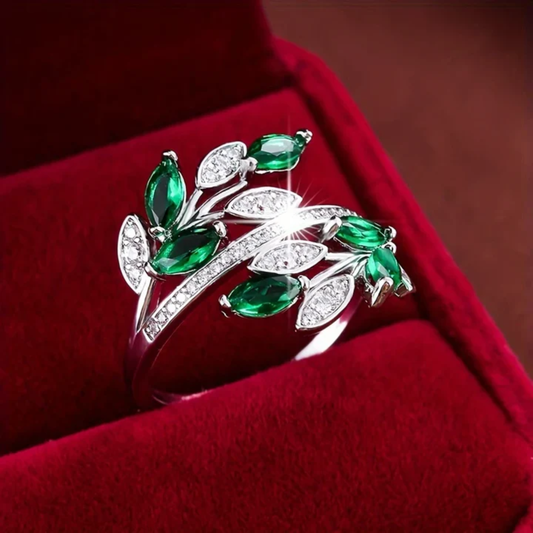 Anel Cristal com Folhas Verdes