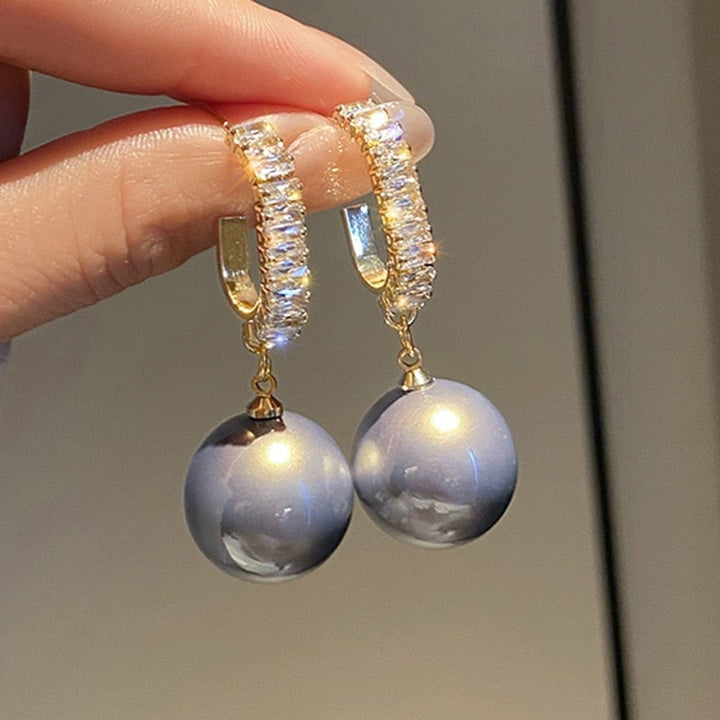 Brincos Elegantes com Pérolas e Zircônias