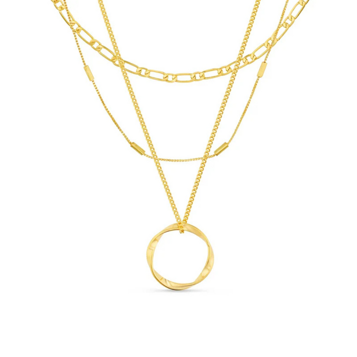 Colar Dourado Triplo com Círculo Aberto