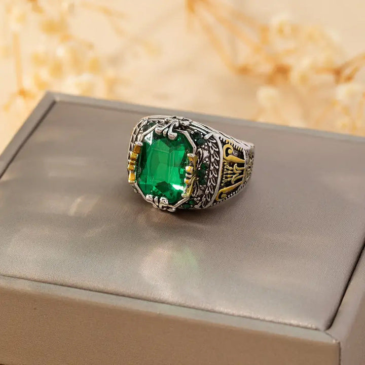Anel Klara Emerin | Ouro 18K