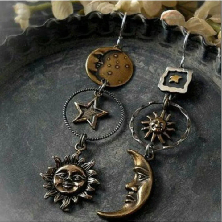 Brincos Vintage Sol e Lua