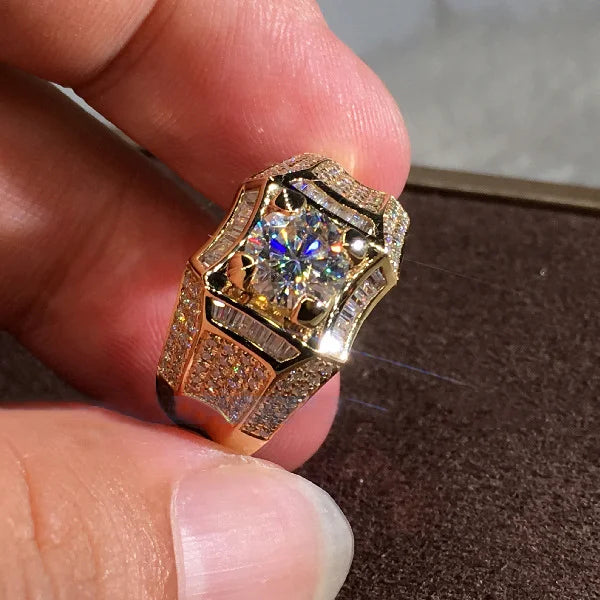 Anel quadrado com micro incrustações de zircônia