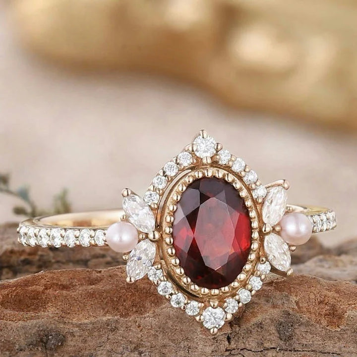 Anel de noivado vintage oval com granada e pérola