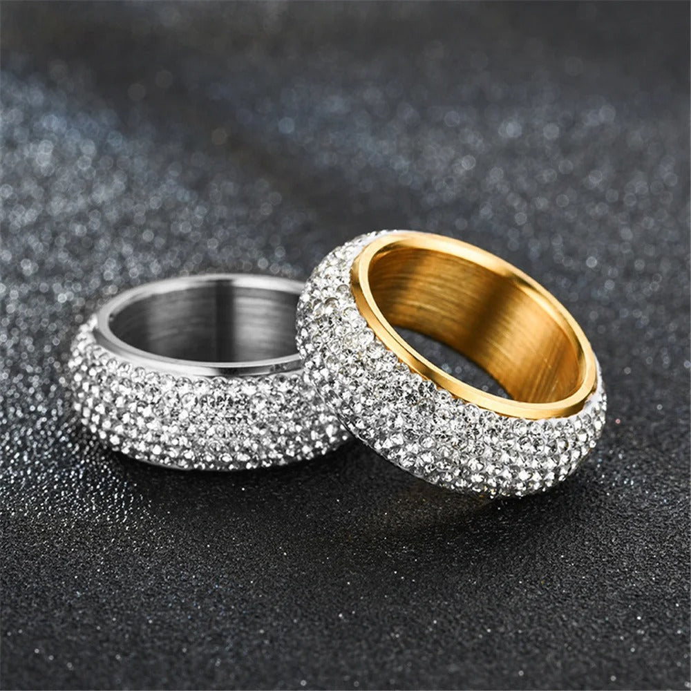 Anel vintage com zirconia incrustada Maldivas