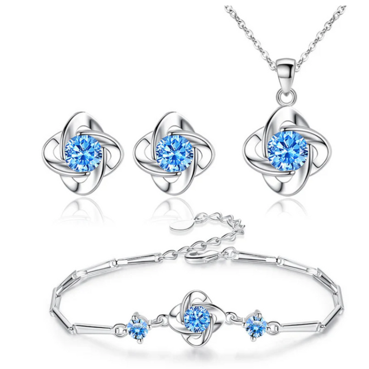 Conjunto Prateado Seren com Nó de Trevo e Laços de Cristal