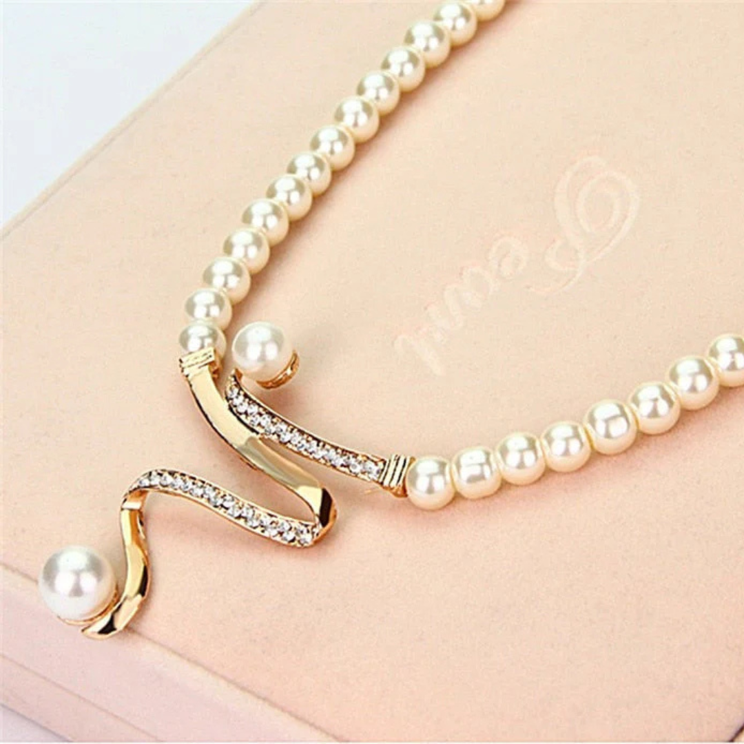 Conjunto Colar + Brincos de Pérolas Naturais