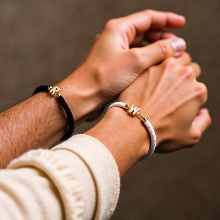 Pulseira Inicial de Diamante Personalizada Unity