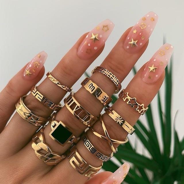 Conjunto Exclusivo de 8 a 12 Anéis Premium